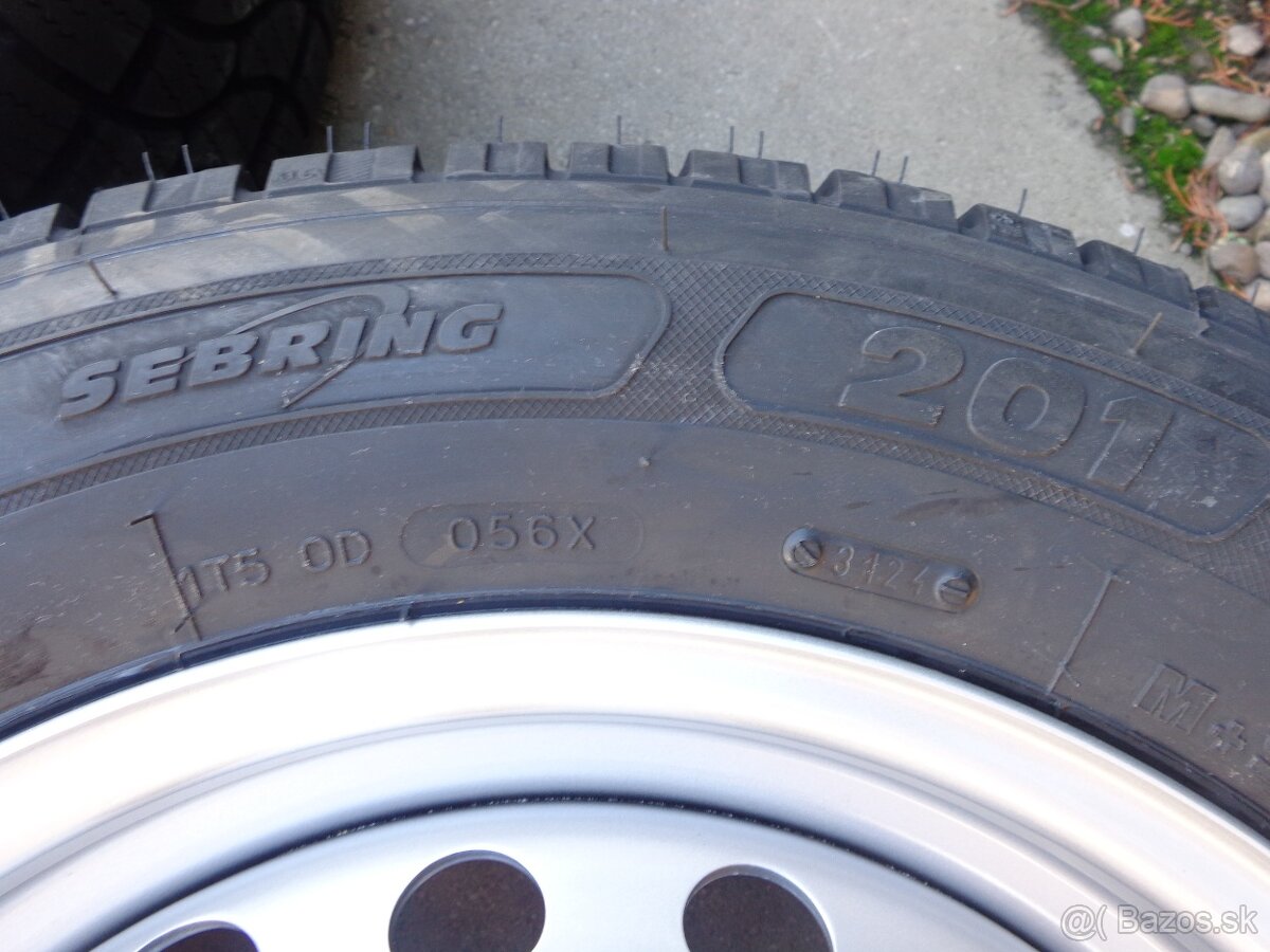 Ford Custom 2024-/VW Transporter 2025 zimne 215/65R16C - 3