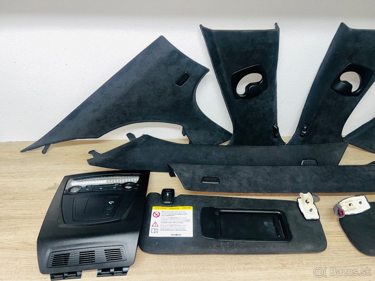 BMW M5 F10 alcantara interiér - 3