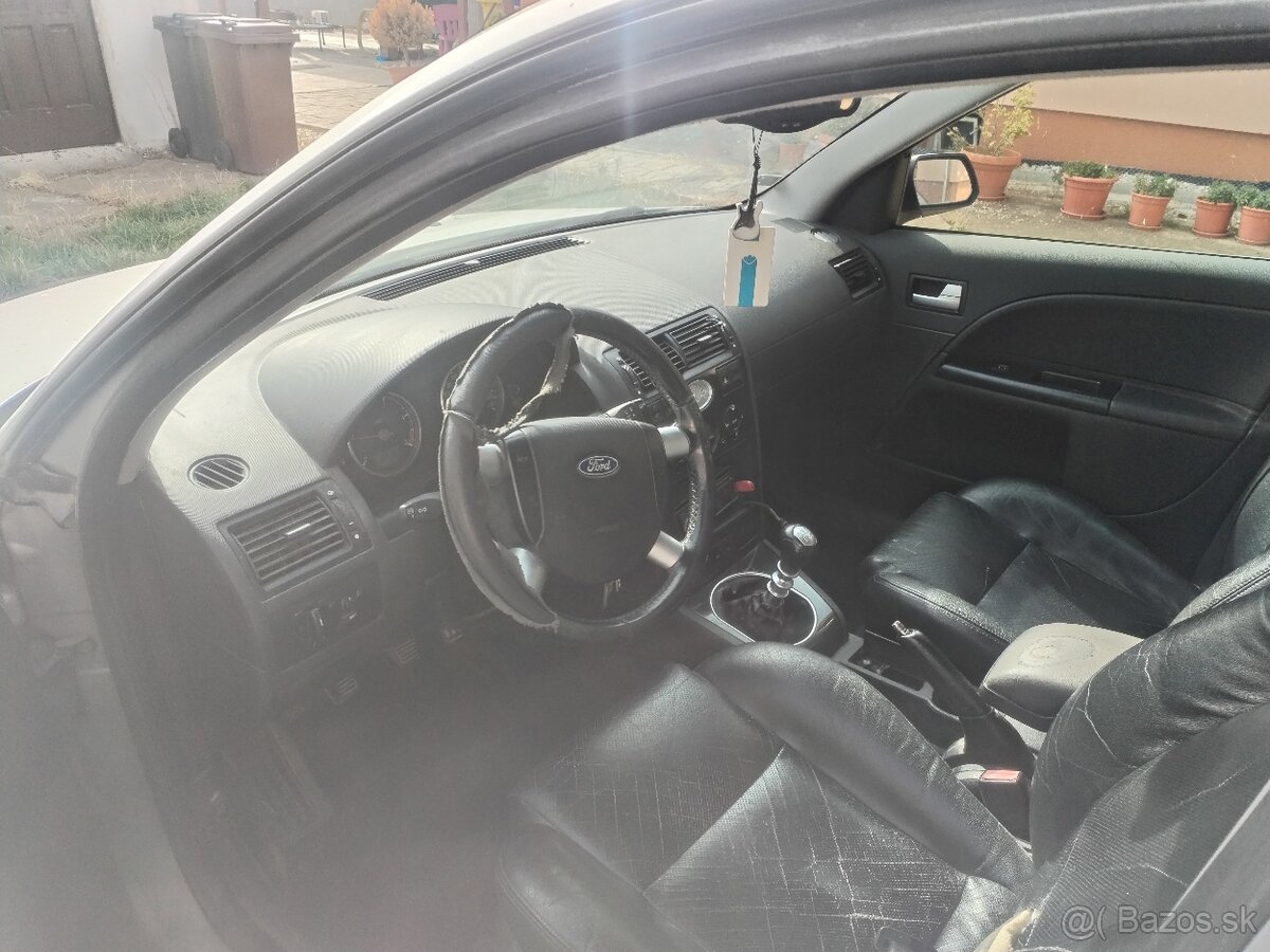 Ford Mondeo - 3
