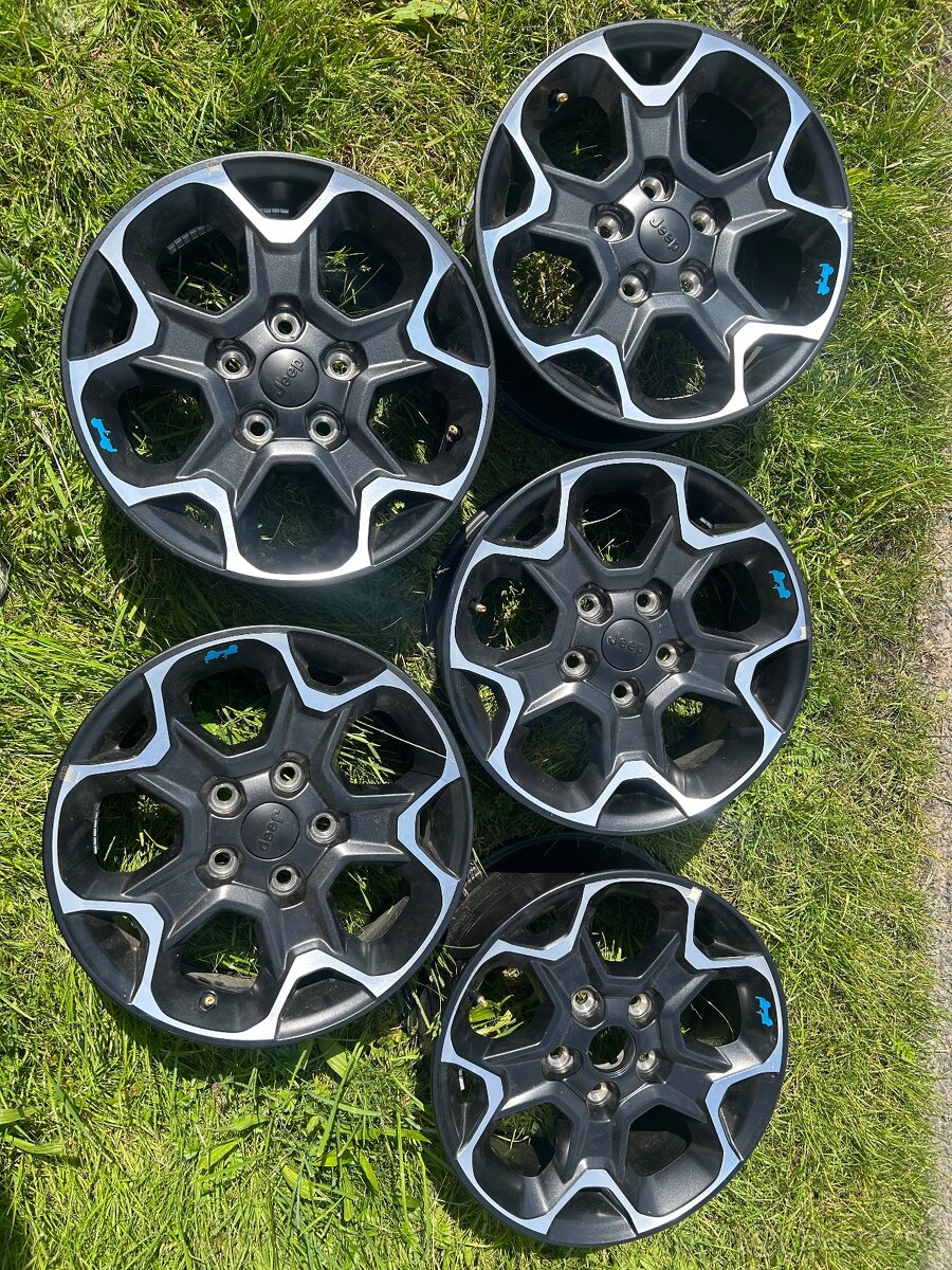 Jeep Wrangler alu 17 originál sada