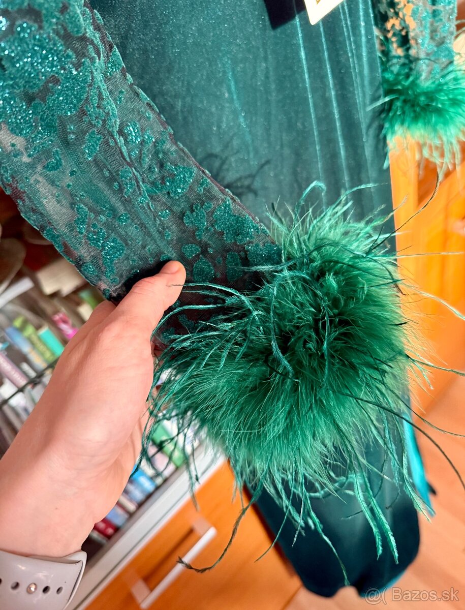 Predám nové spoločenské šaty veľ. 40 - 3