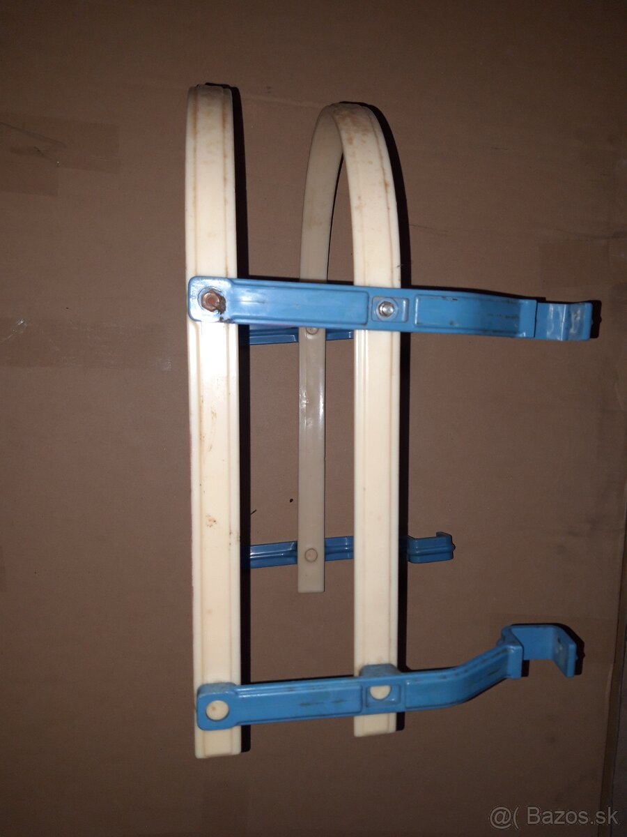 Ohrádka na sánky - 3