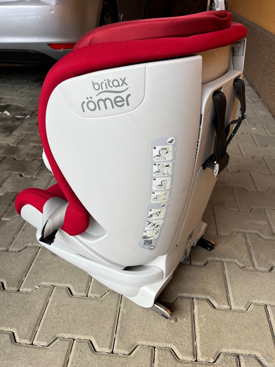 Britax Römer Trifix. - 3