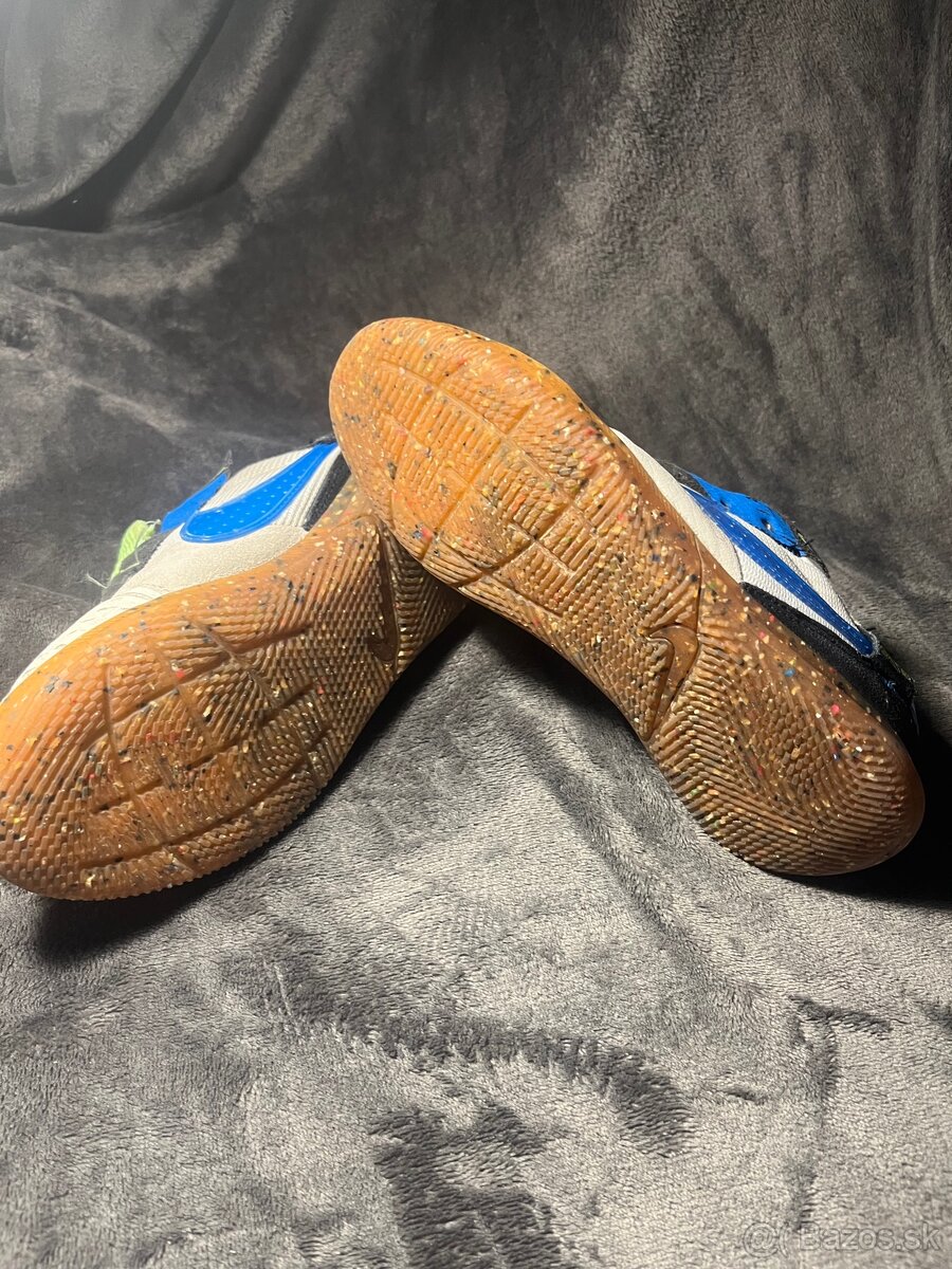 Halovky Nike – veľkosť 36 - 3