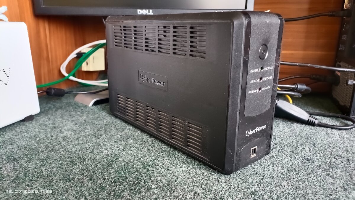 CyberPower UT850EG - 3
