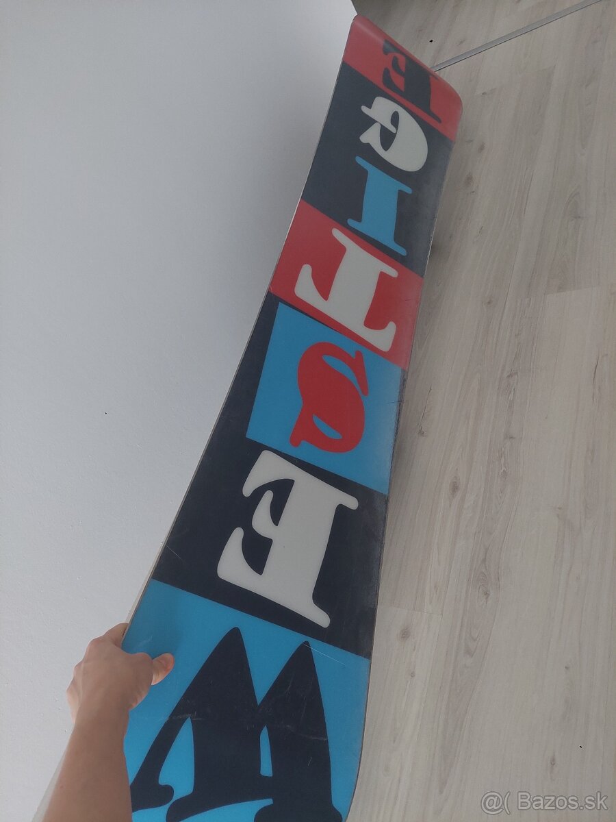Snowboard - 3