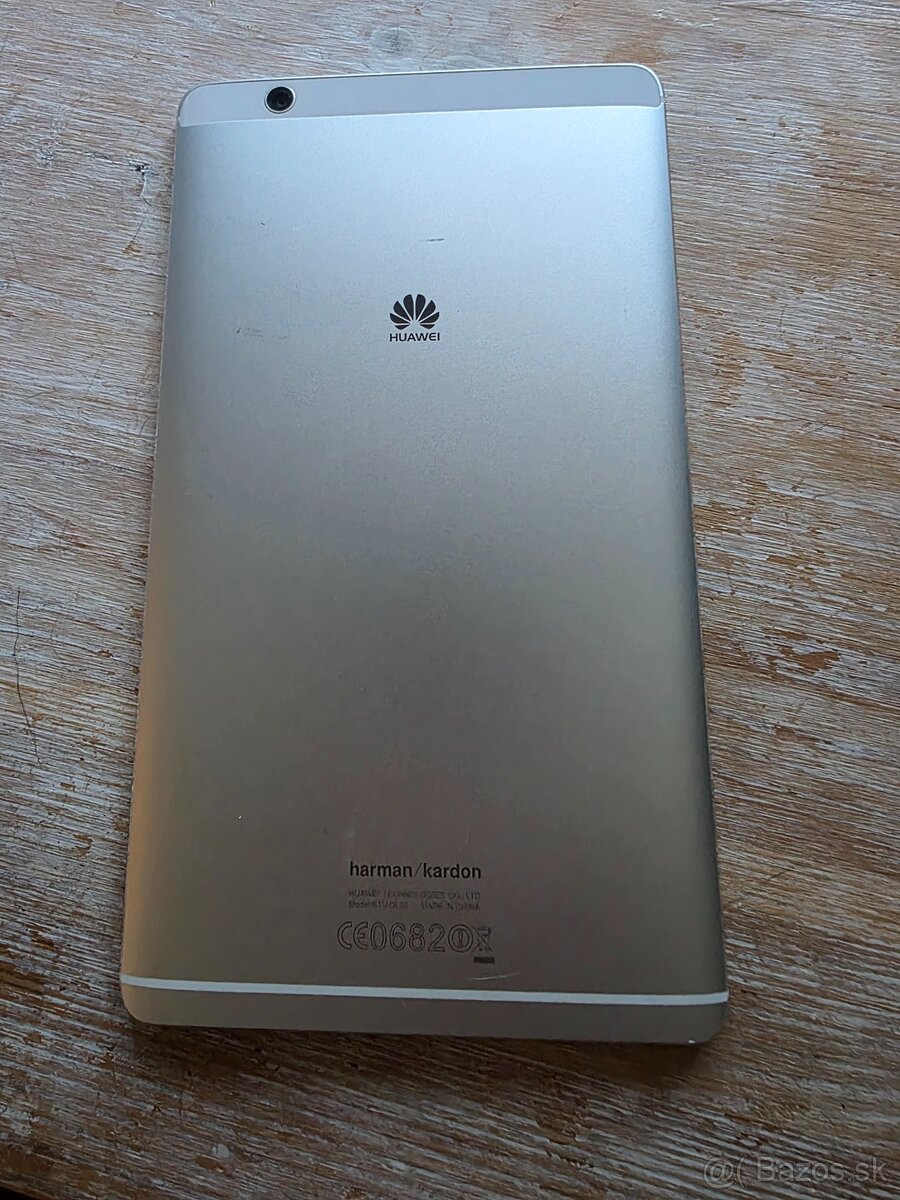 Huawei MediaPad BTV M3 - 3