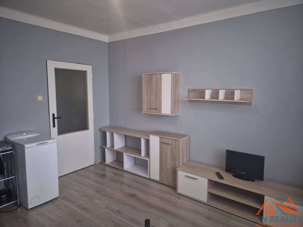 Na predaj zariadená garsónka po rekonštrukcii Komárno - 3