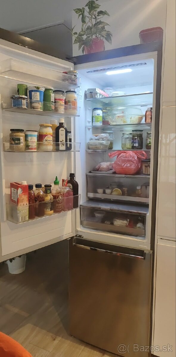 Chladnička LG GBB72PZDFN - 3