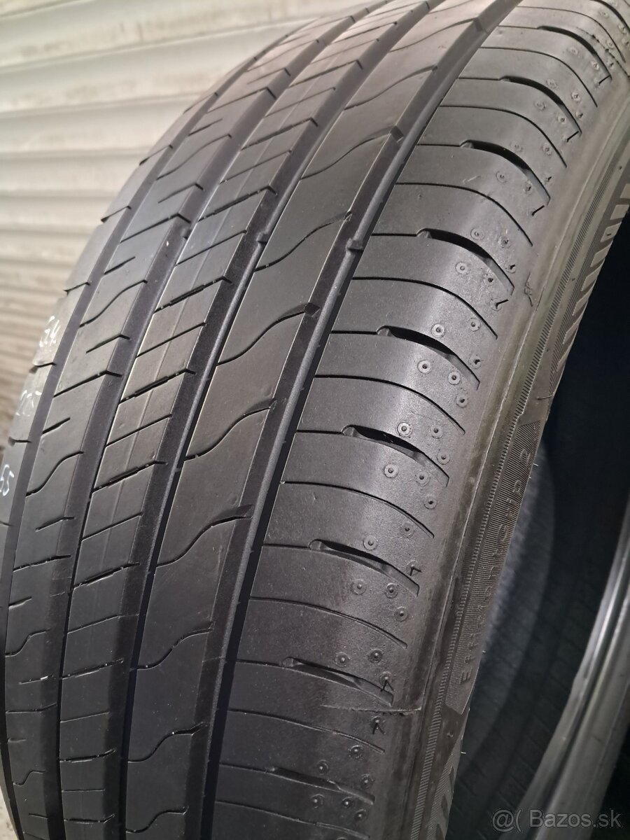 Goodyear letné 225/55/R19 - 3