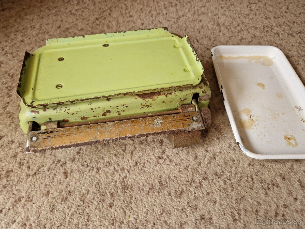 2x retro kychynske vahy - 3