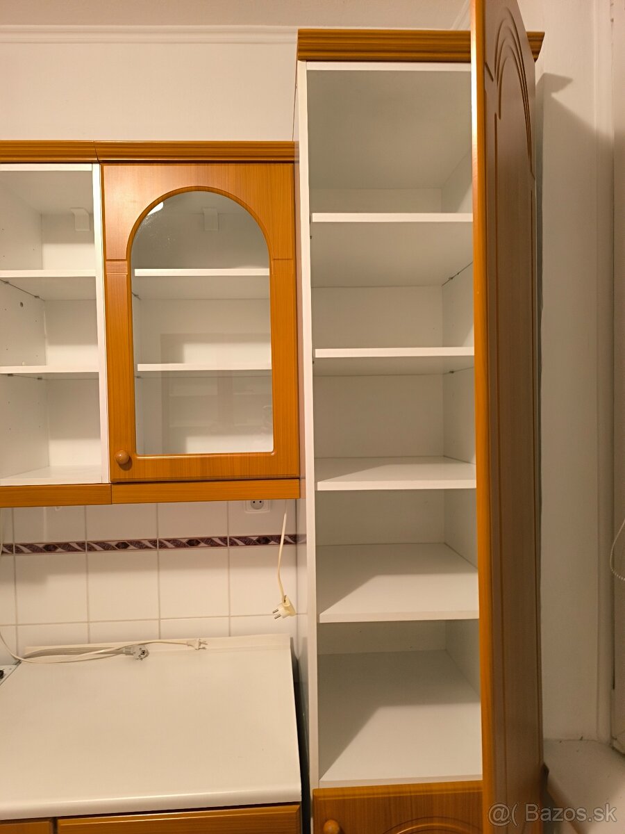 Kuchynská linka - 3