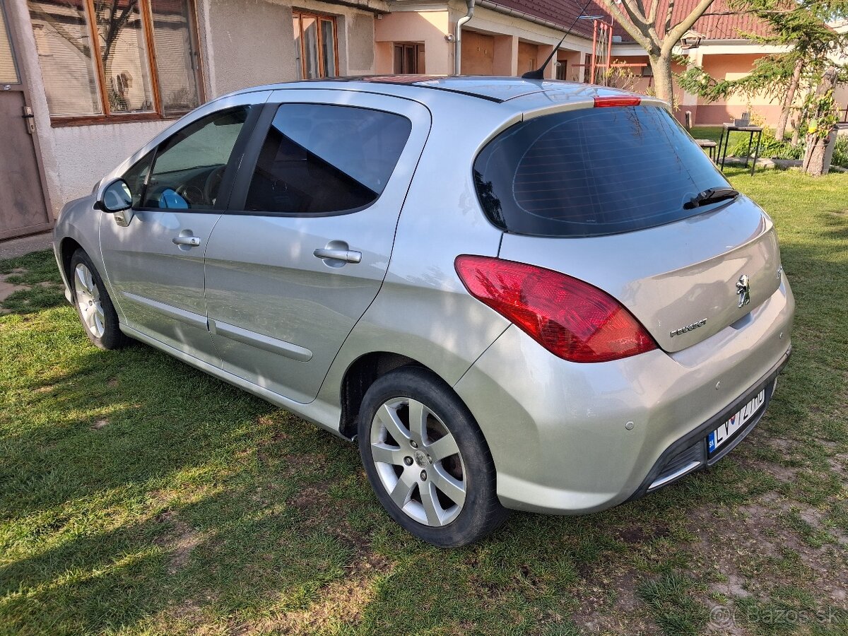 Peugeot 308 - 3