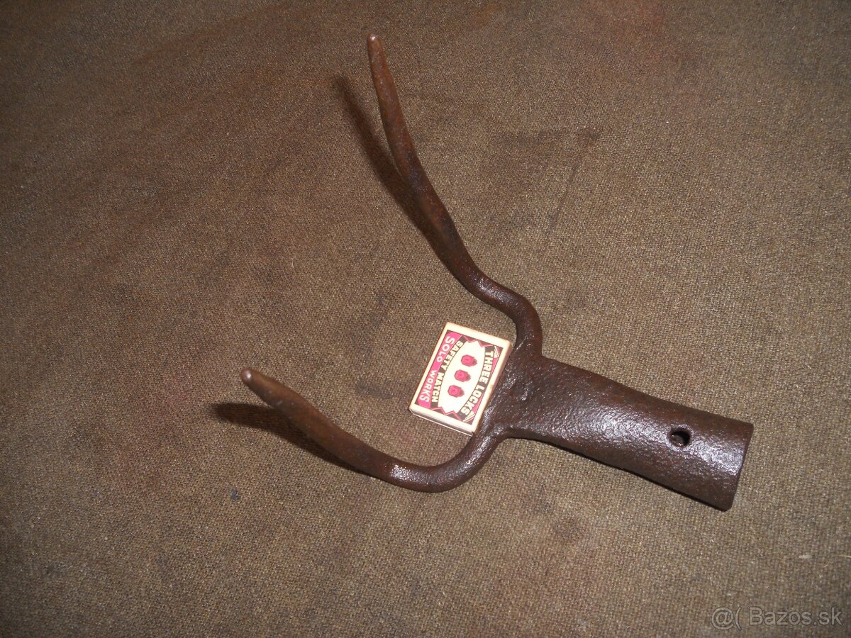 stare kovane naradie - 3