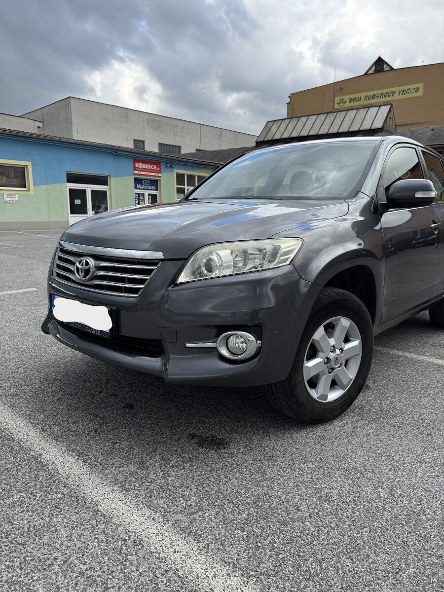 Toyota RAV4 2.2 D-4D 4x4, 110 kW, 2012 - 3