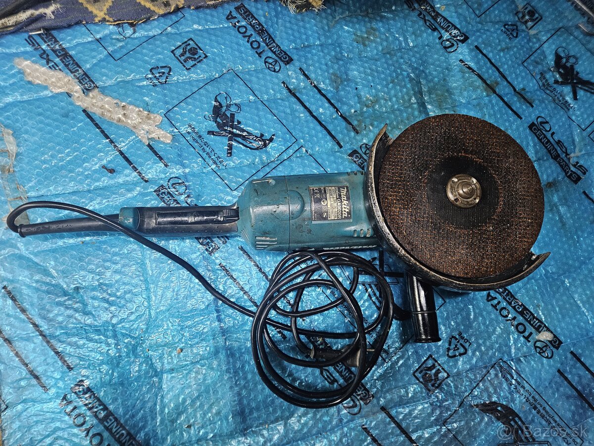 Makita GA9020R uhlová brúska 2200 W 230 mm W-wa - 3