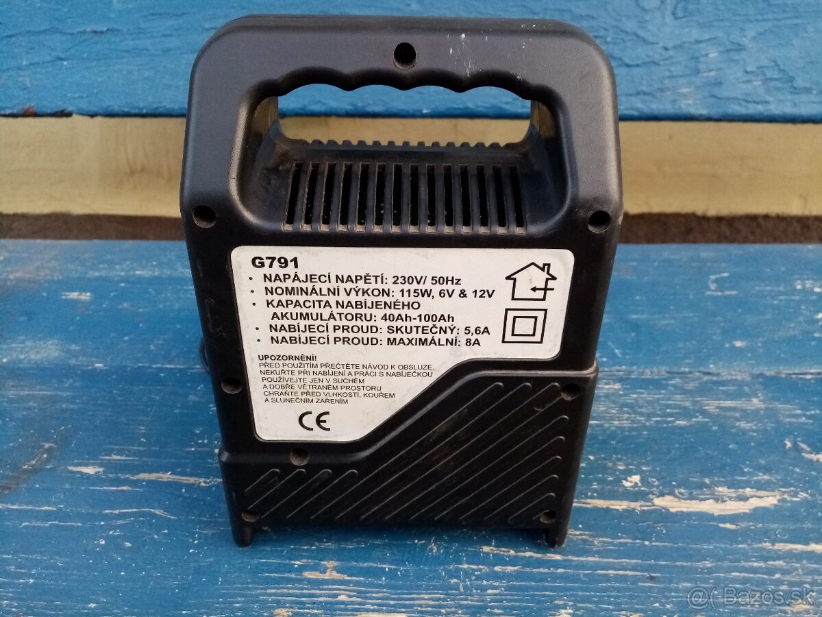 Nabijačka autobaterii - - 3