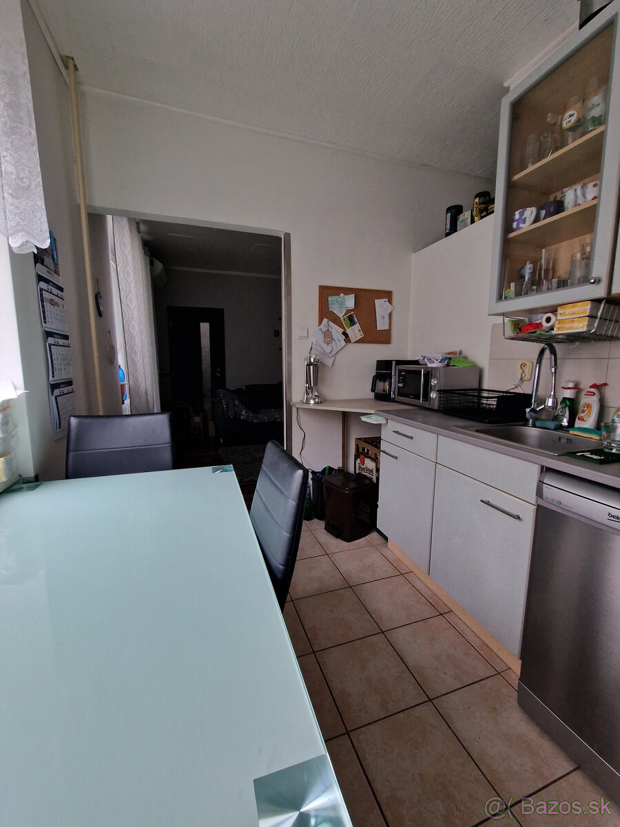 Prenájom 3 izb.bytu s balkónom - 3