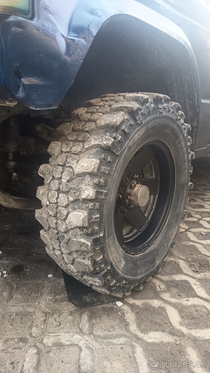 Pneu T3 235/75 R15 - 3