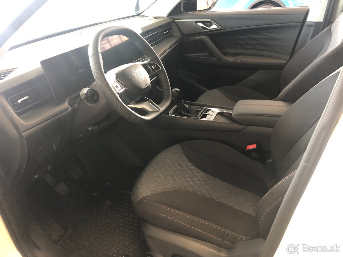 MG HS 1,5 TGi /125kW/ Emotion MT - 3