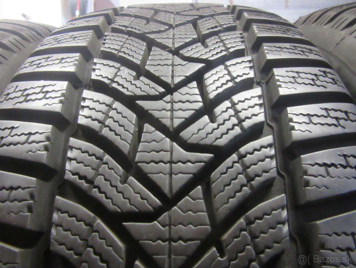 R16 zimná sada ŠKODA rozteč 5x112 215/60R16 DUNLOP WS5 - 3