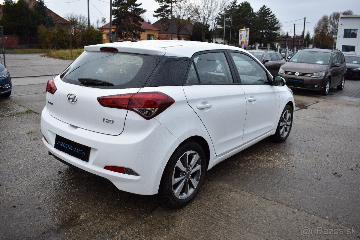 Hyundai i20 1.2i 16V Classic - 3