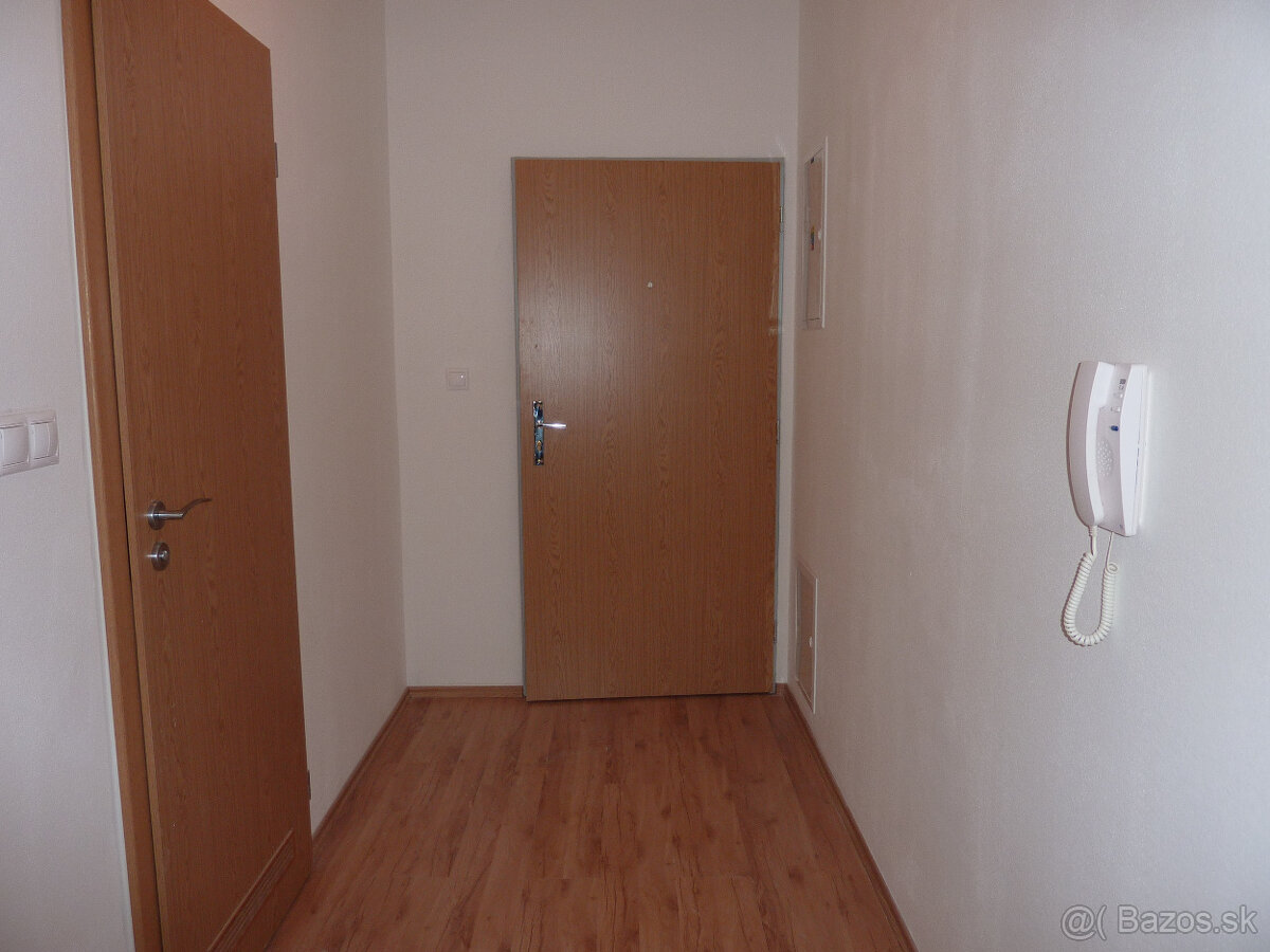 Prenájom 2-izb. bytu, Kadnárova ul., BA – Rača - 3