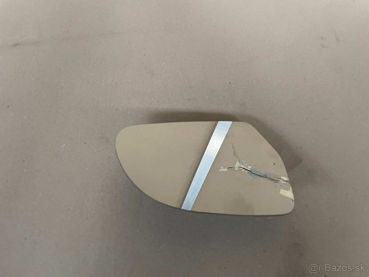 Spätne zrkadlo octavia 2 - 3