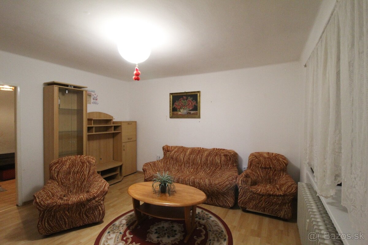 Na predaj tehlový 2 izbový byt v Komárne - 3