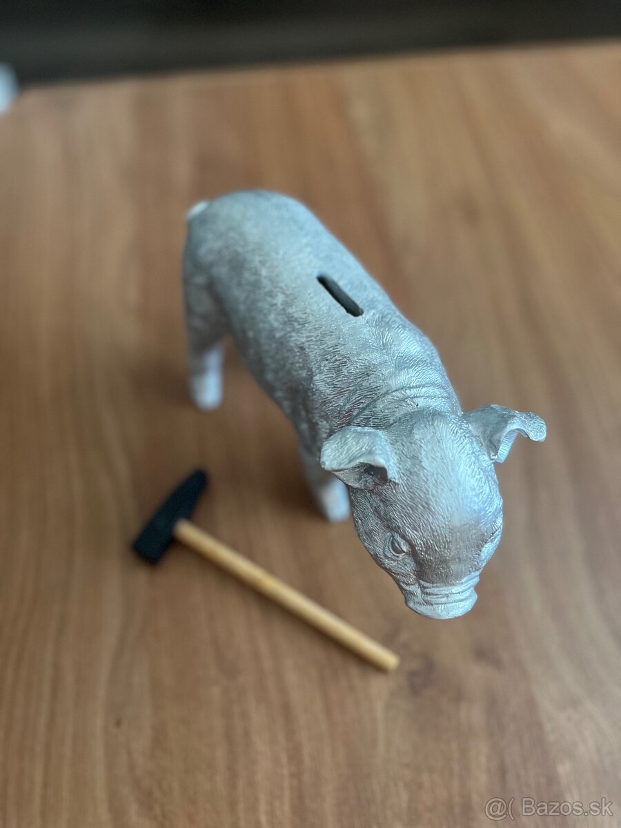 Prasiatko šporkasa / pokladnička s kladivkom na rozbitie - 3