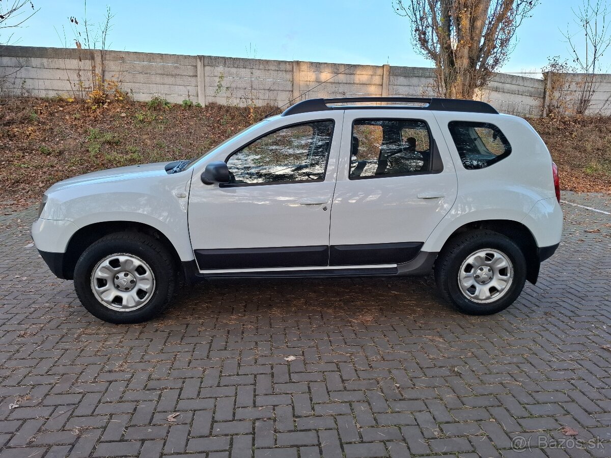Dacia Duster 1.6i 4x4 - 3