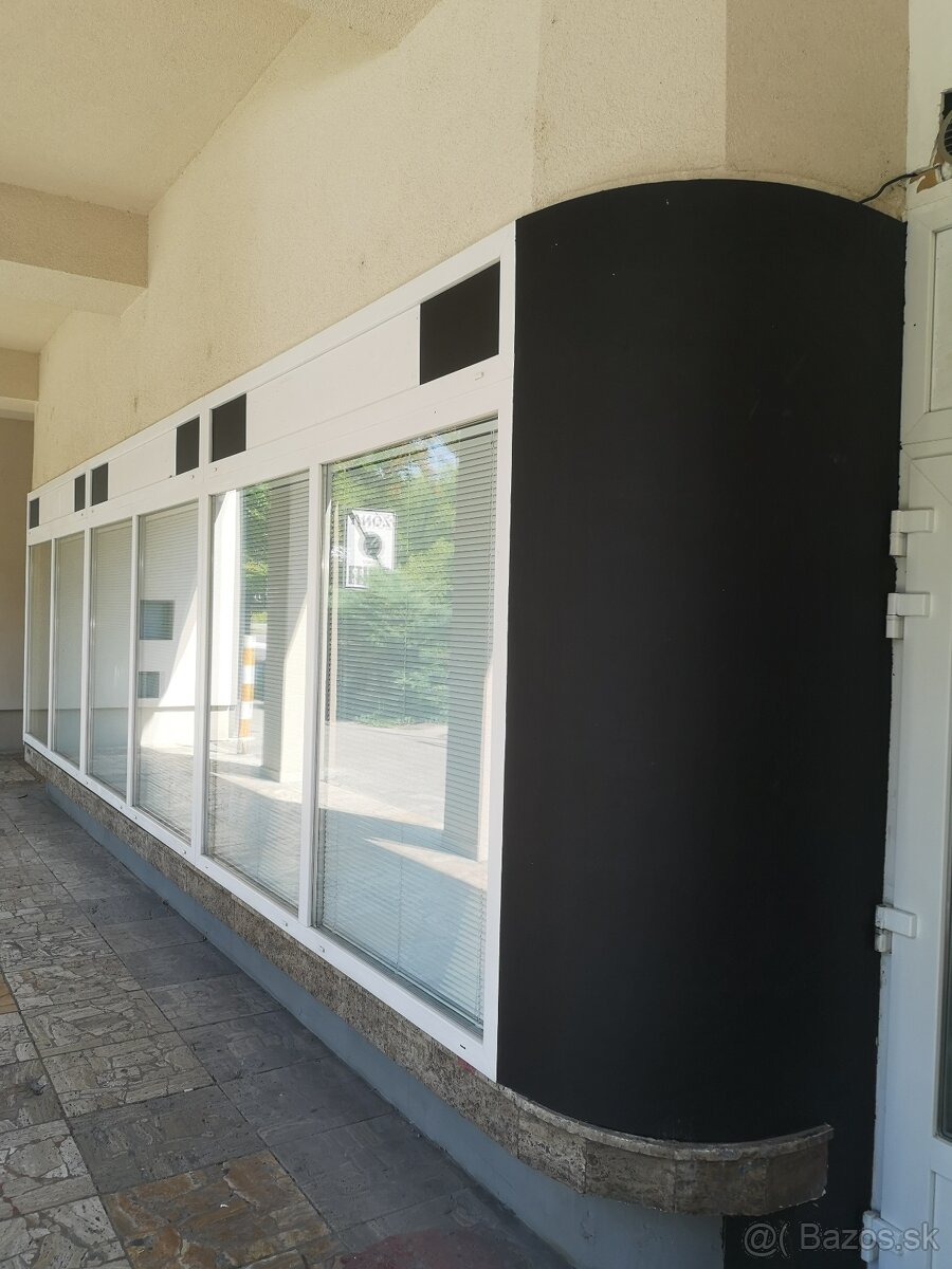 odpredaj gastro prevádzky s pokračovaním nájmu - Nitra - 3