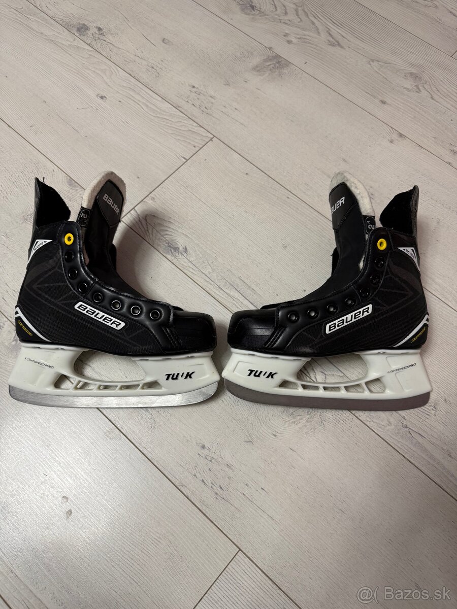 BAUER SUPREME VEĽKOSŤ 2 - 3
