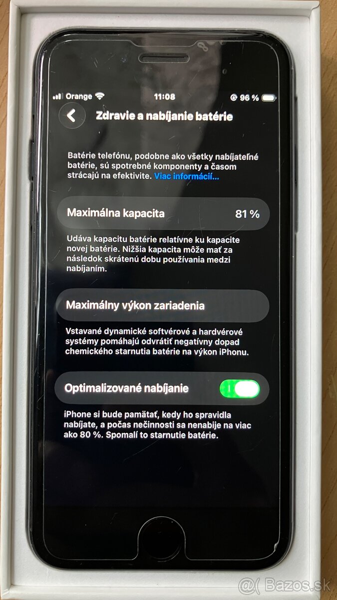 📱 iPhone SE (2022) 128GB – Midnight (5G) - 3