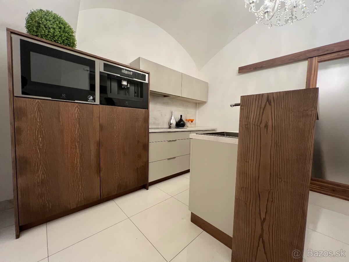 Nova kuchynska linka vystavena v predajni - 3