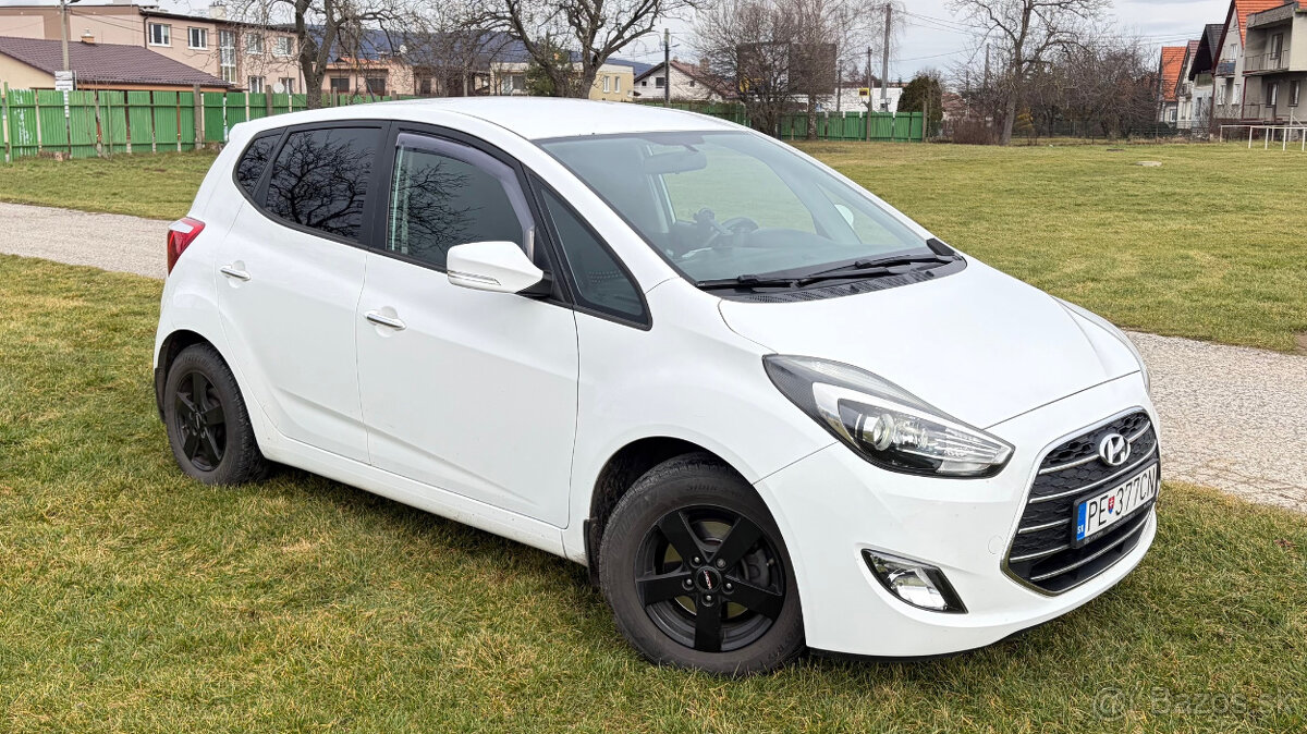 Hyundai IX20 1.6i - 3