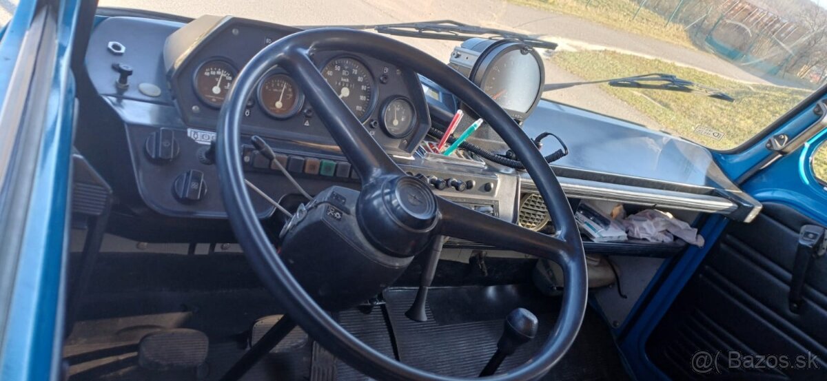 Predám AVIA A31 - 3