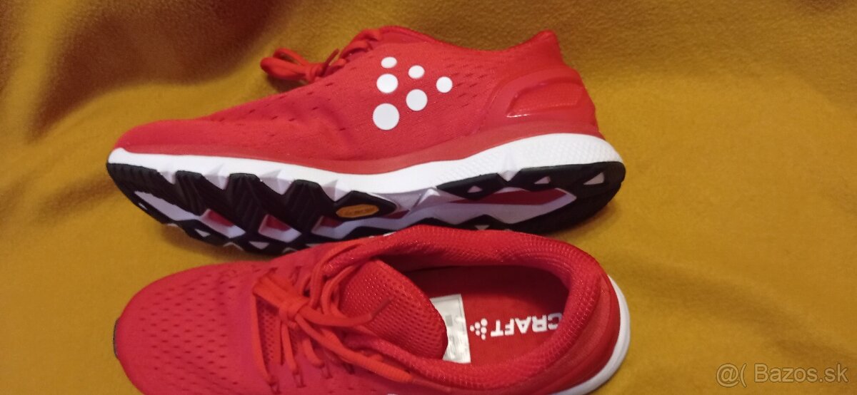 Bežecké tenisky Craft veľ.44 - 3