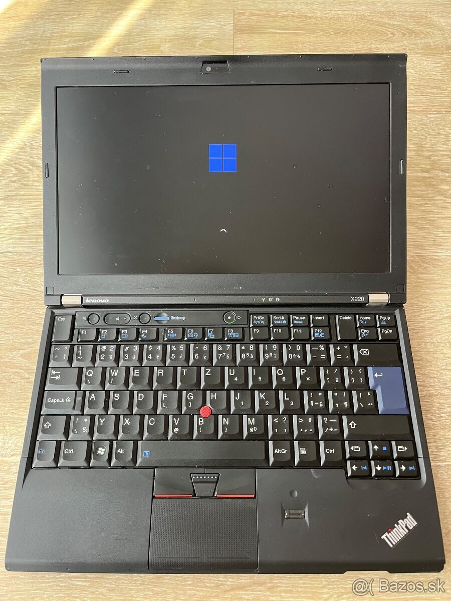 Predám Lenovo Thinkpad x220 - 3