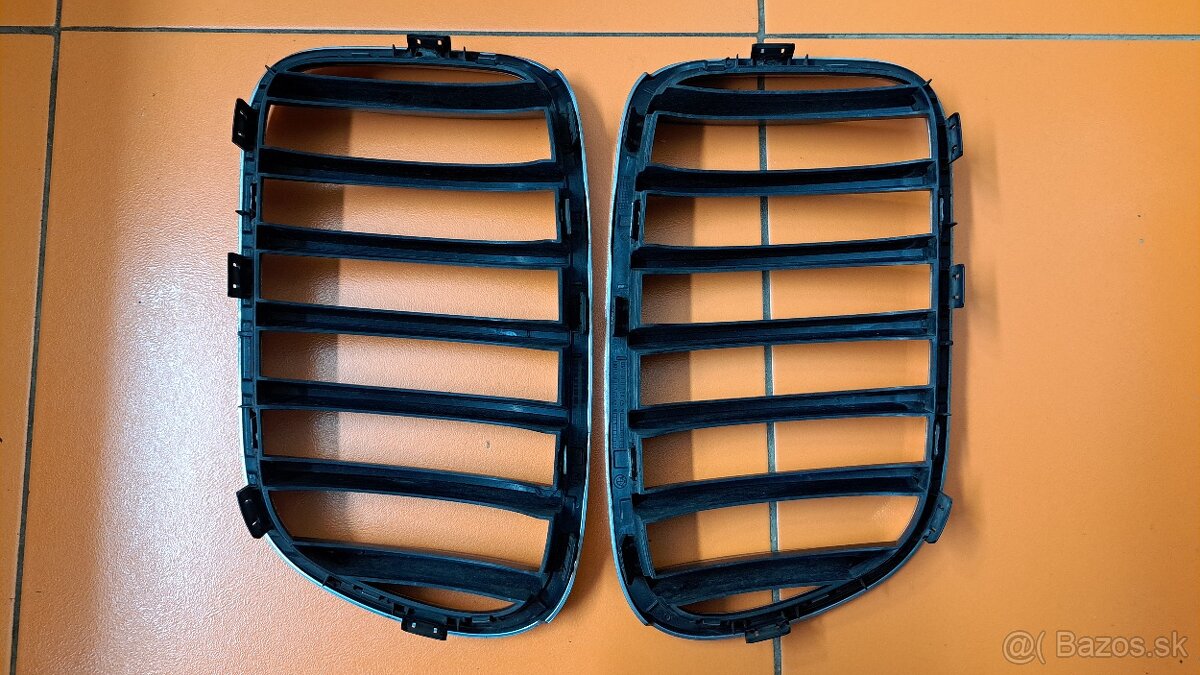 PREDNÁ MASKA - BMW X3 - 3