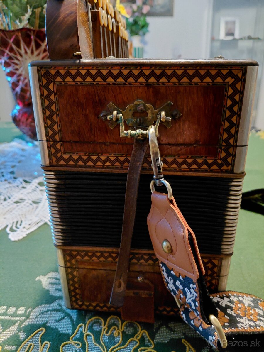 HELIGONKA. SOPRANI. 2 HLAS. CF - 3