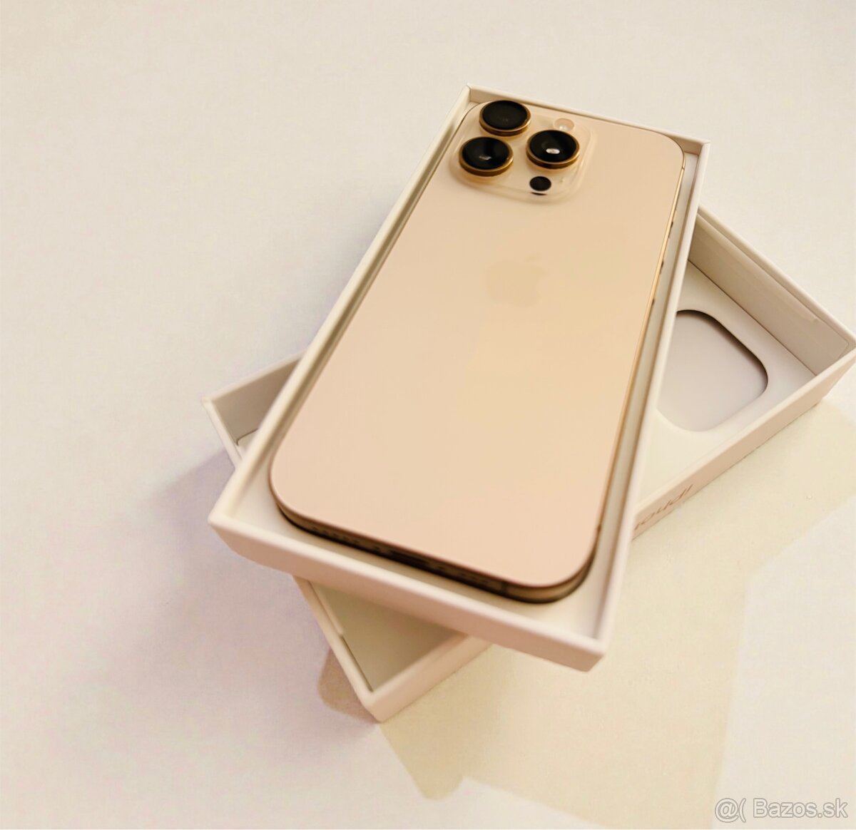 iPhone 16 pro 256gb Puštny Titán - 3