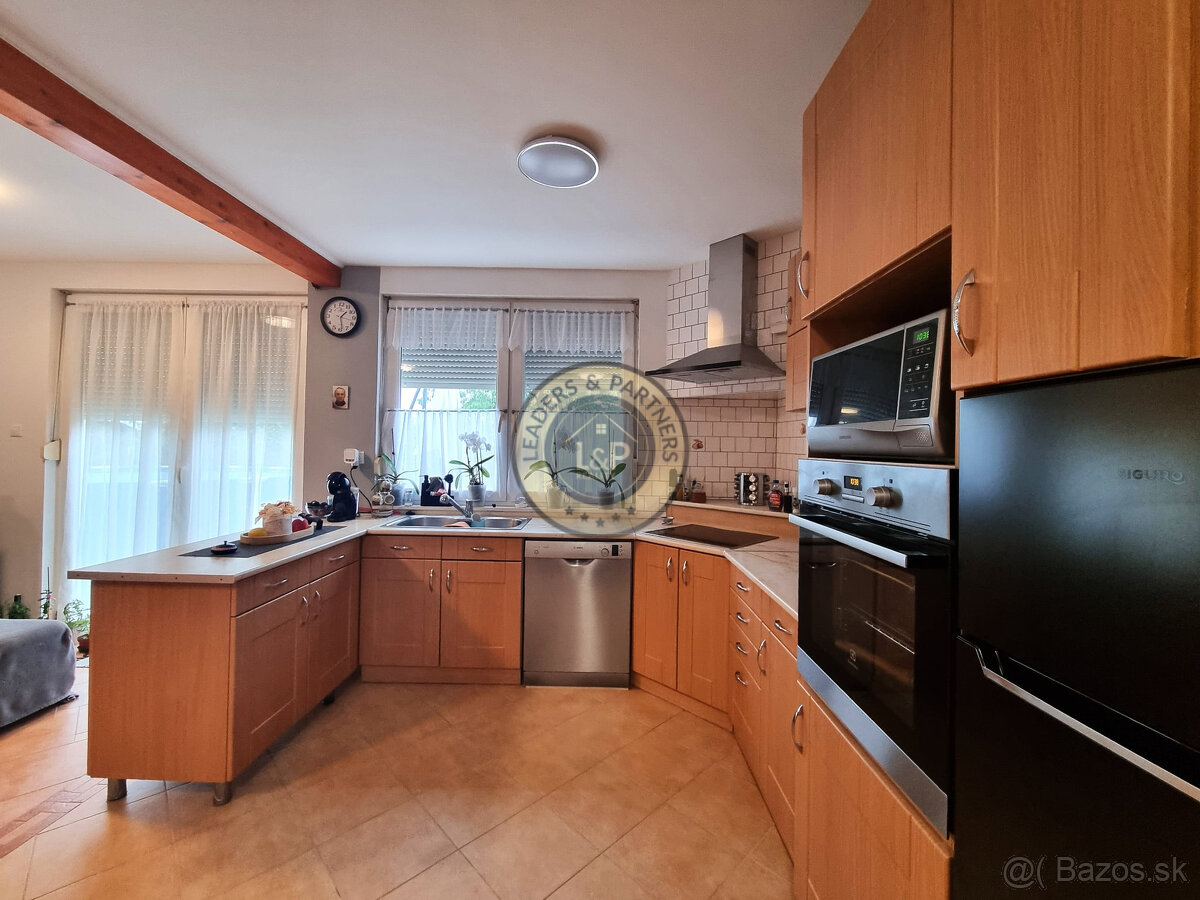 PREDAJ 5izbový rodinný dom Levél - 3