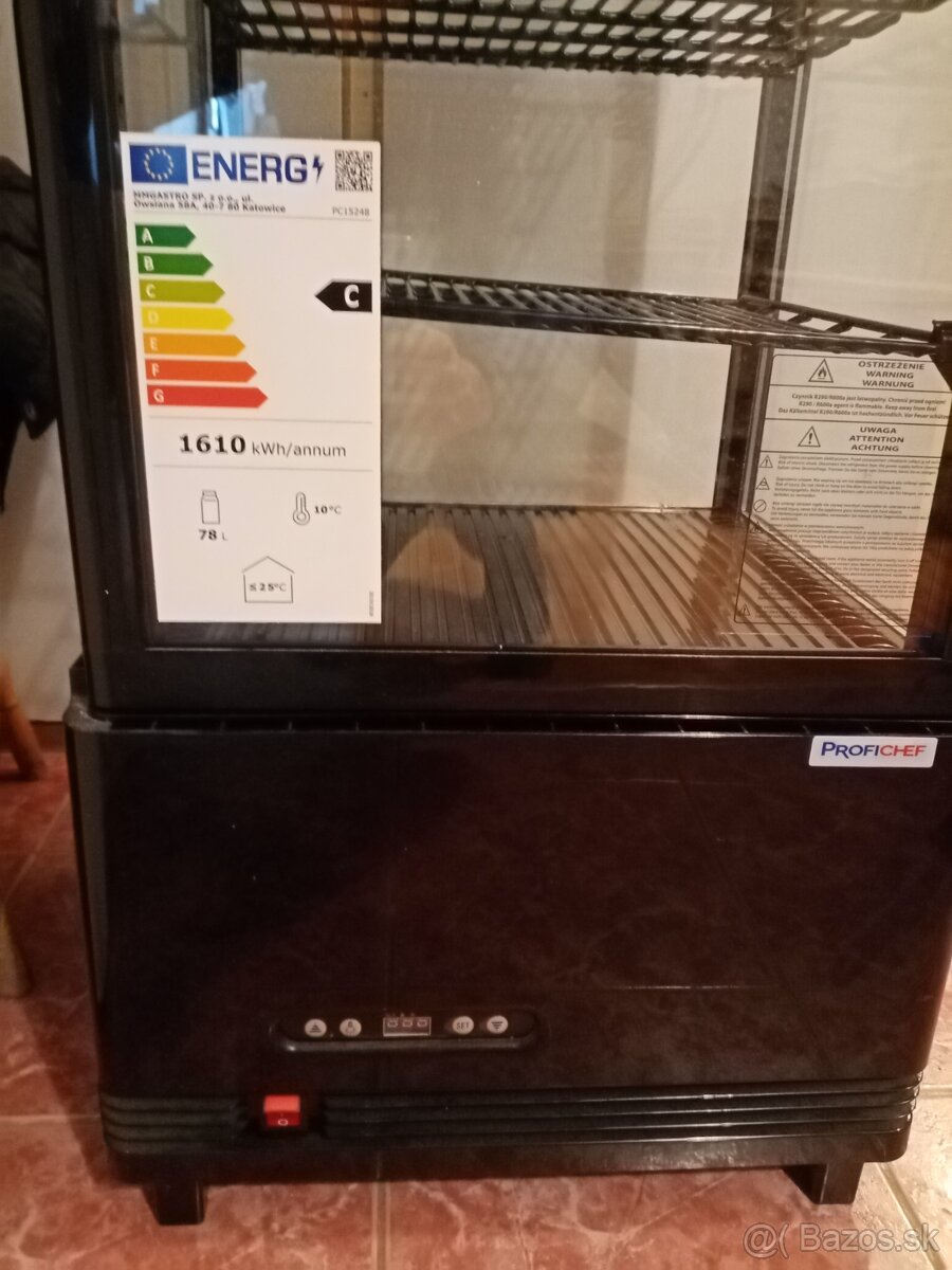 Chladiaca vitrína 78L - 3