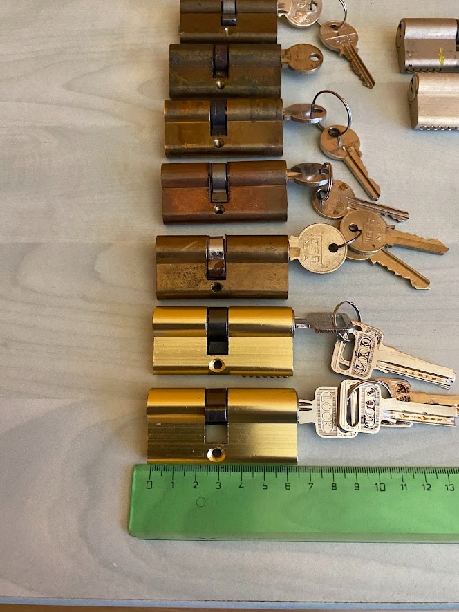 Cylindrické vložky do dverí - 3