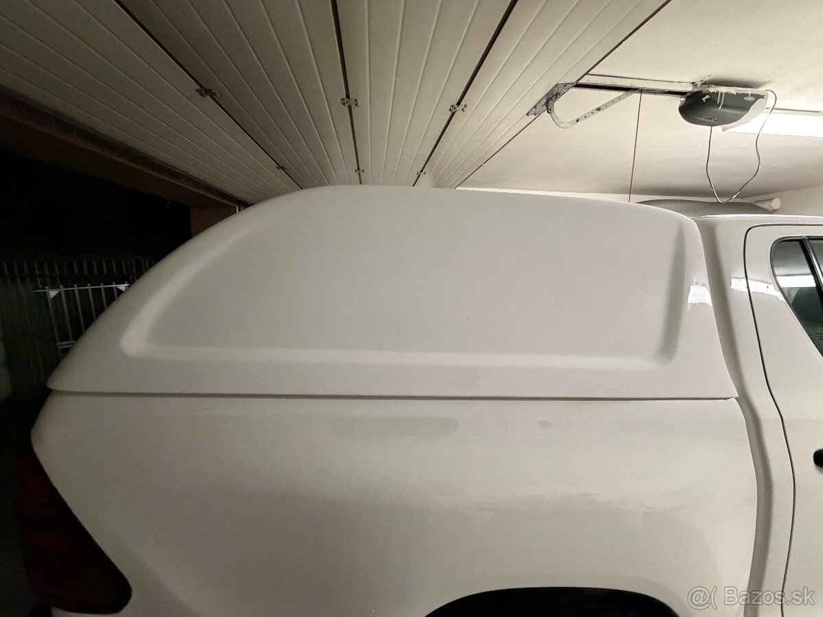 Hardtop Hilux - biely - 3