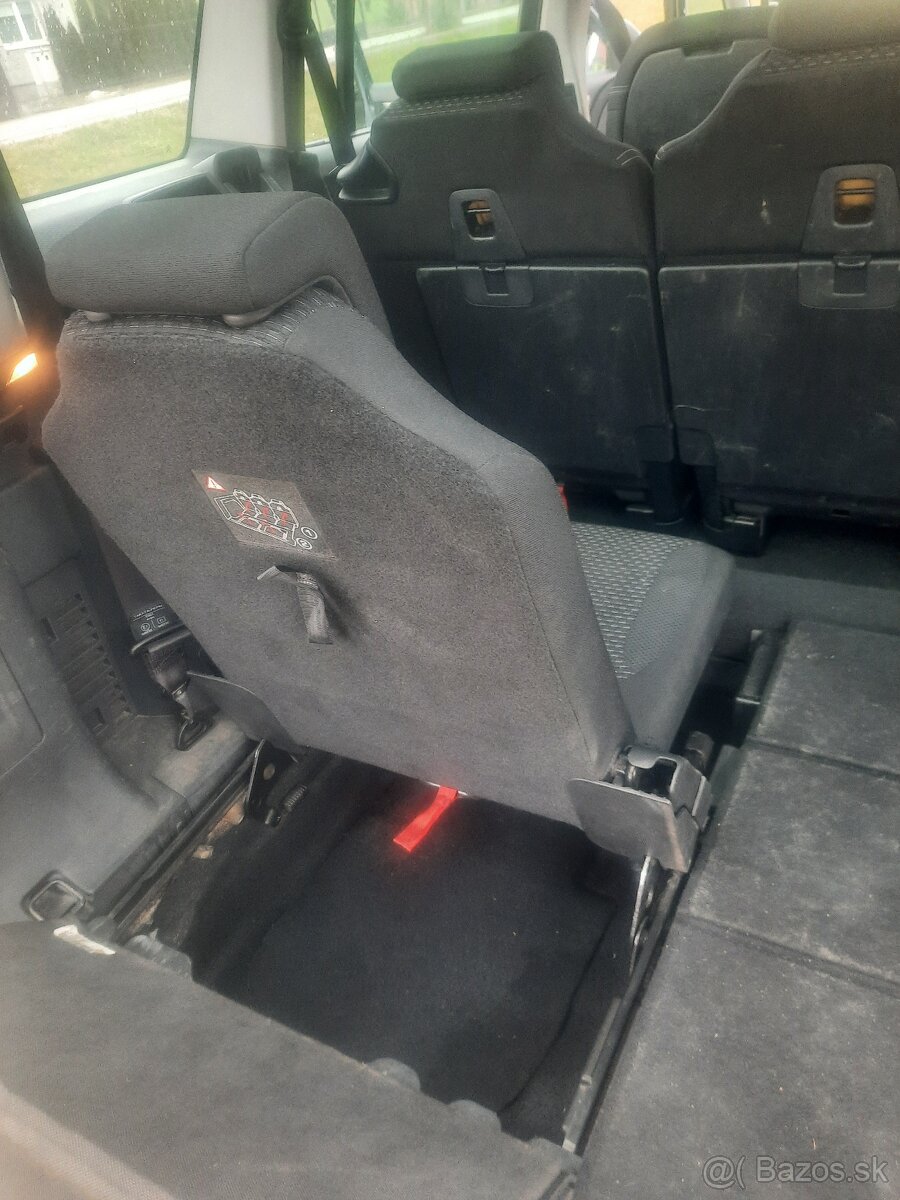 Citroen C4 Grand Picasso 1.6hdi - 3