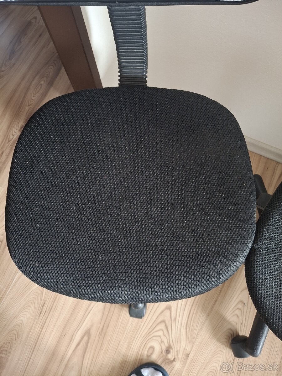 Kancelárske stolicky - 3