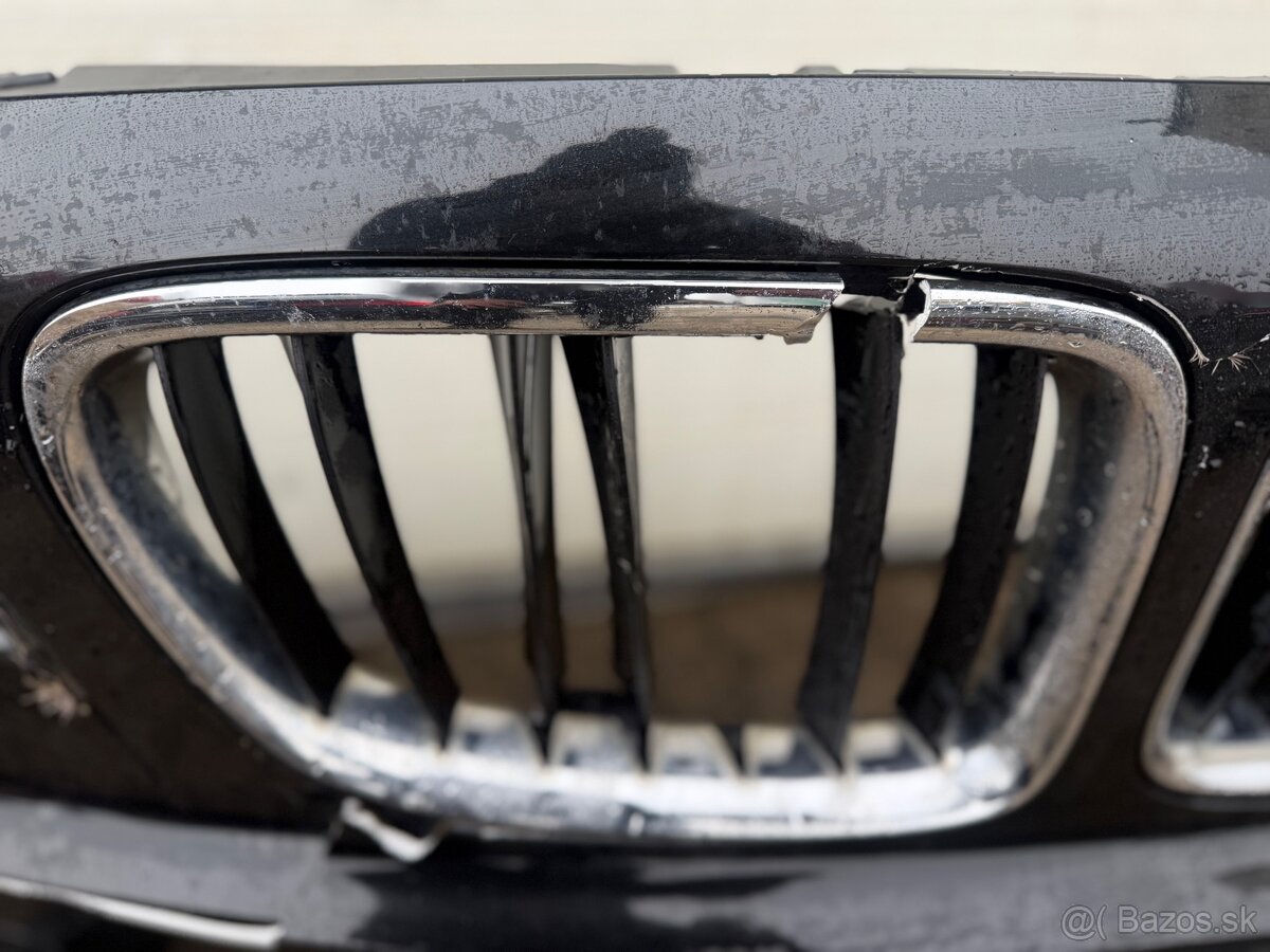 BMW X1 E84 LCI, M-PAKET predny nárazník, poškodeny - 3