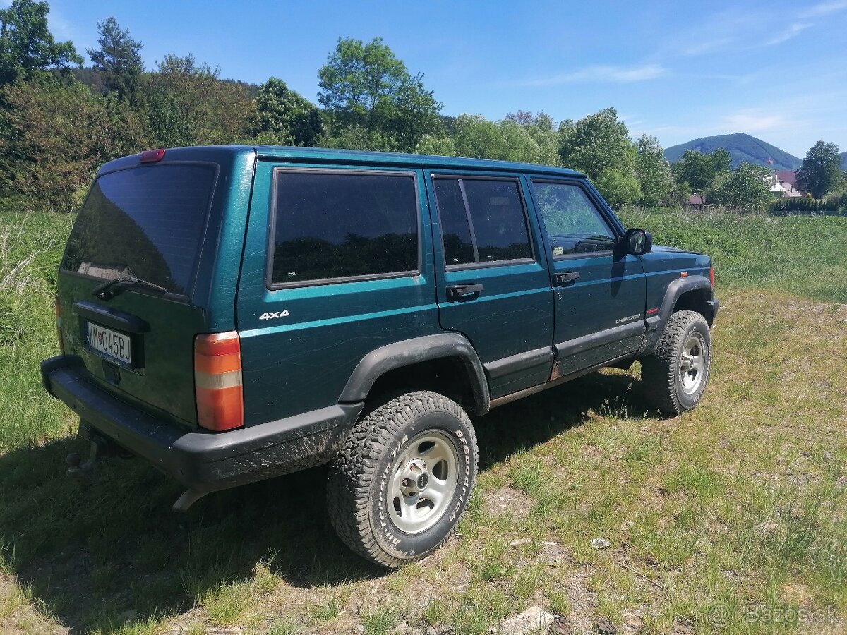 JEEP CHEROKEE 2,5 benzín - 3
